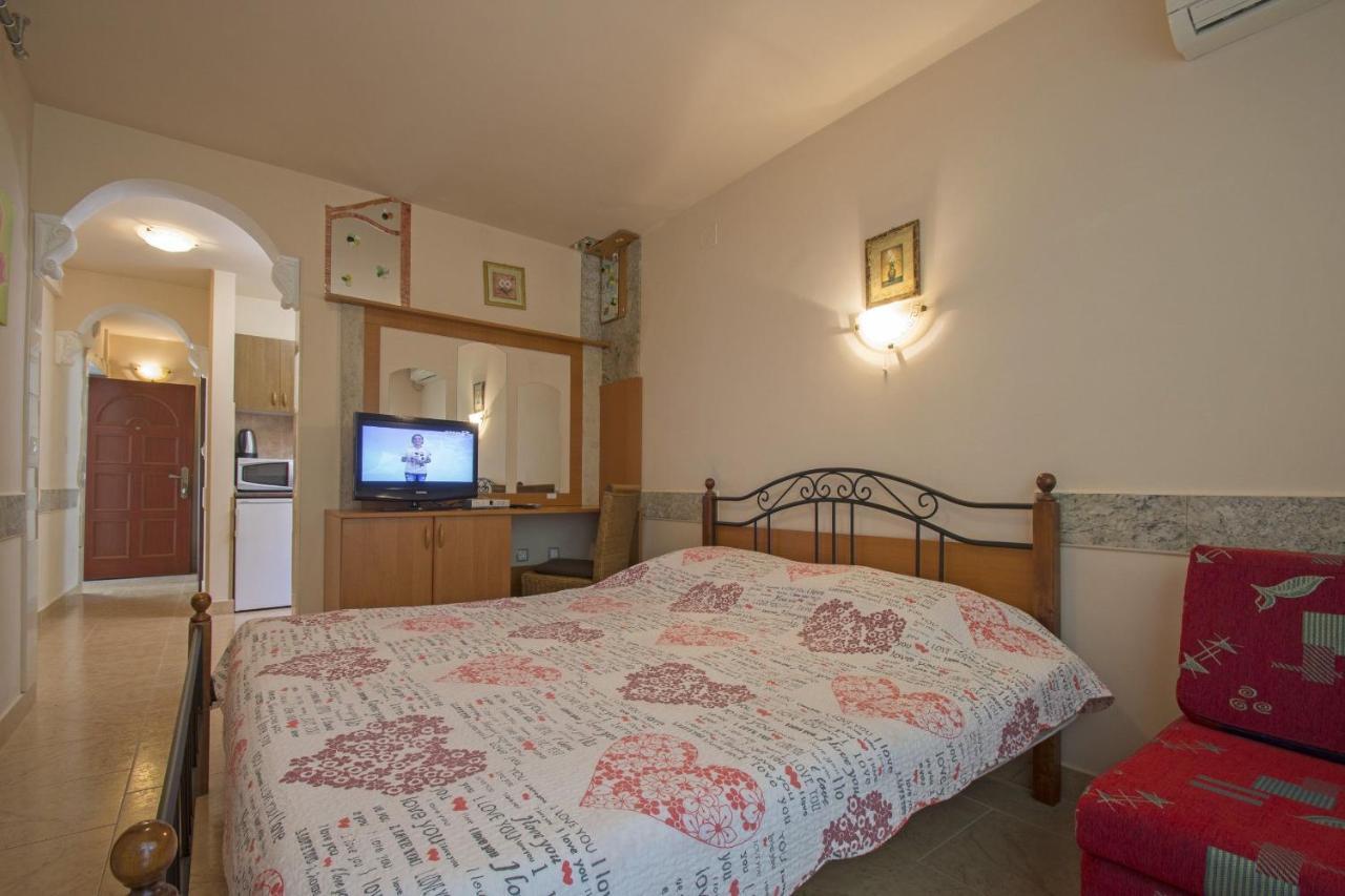 Apartments Oaza Dramalj Extérieur photo